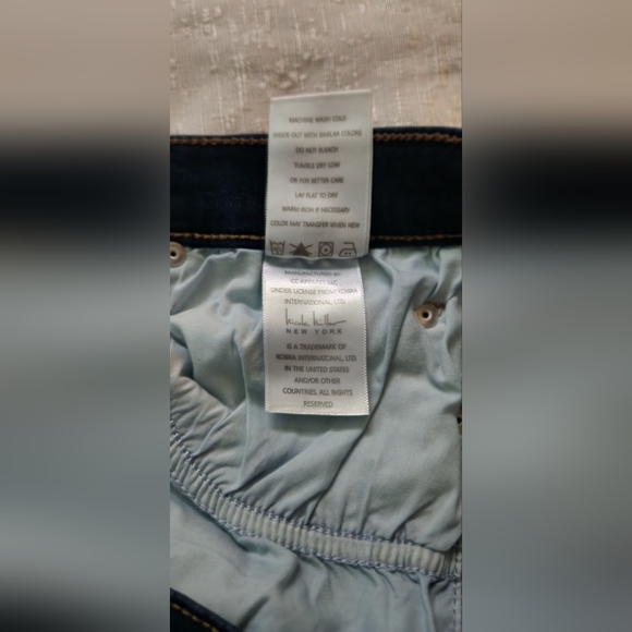 NWOT NICOLE HILLER SIZE 14 BLUE JEANS. - Picture 8 of 9